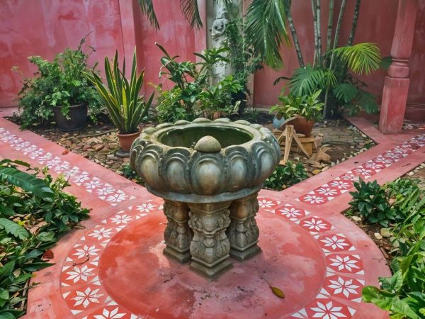 bird-bath-garden