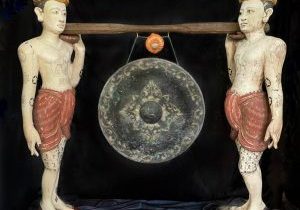 gong-bearers